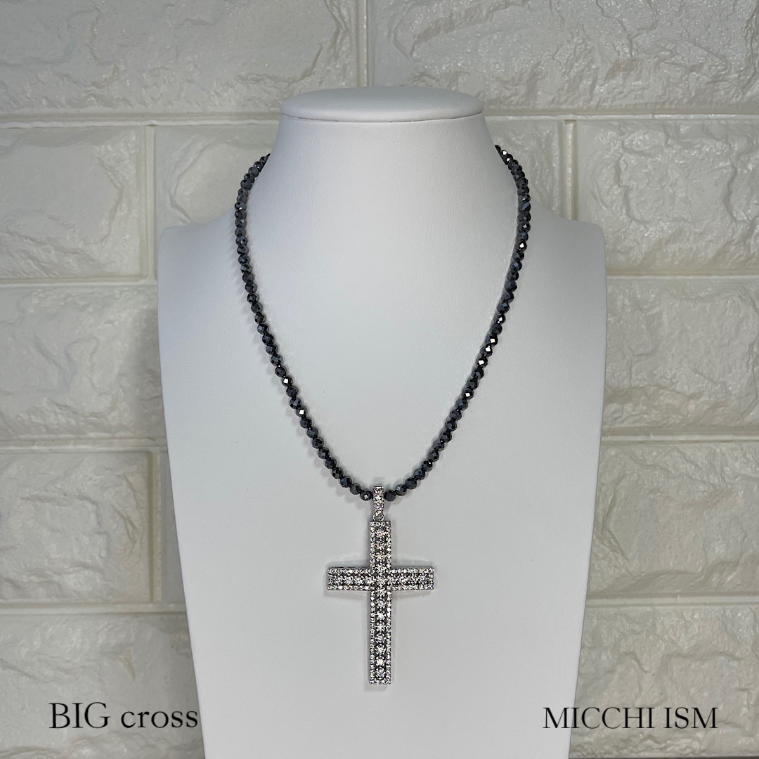 新作　Luxury Terahertz&zirconia cross necklace