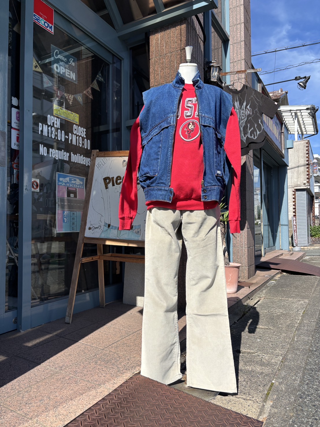 2026.10/17 🌞 アメカジ定番カラーでユニセックス💃🏻🕺🏻