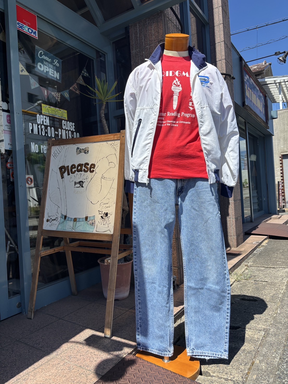 2025.9/2 🌤️ 当店らしく90年代アイテムでアメカジ気分🕺🏻