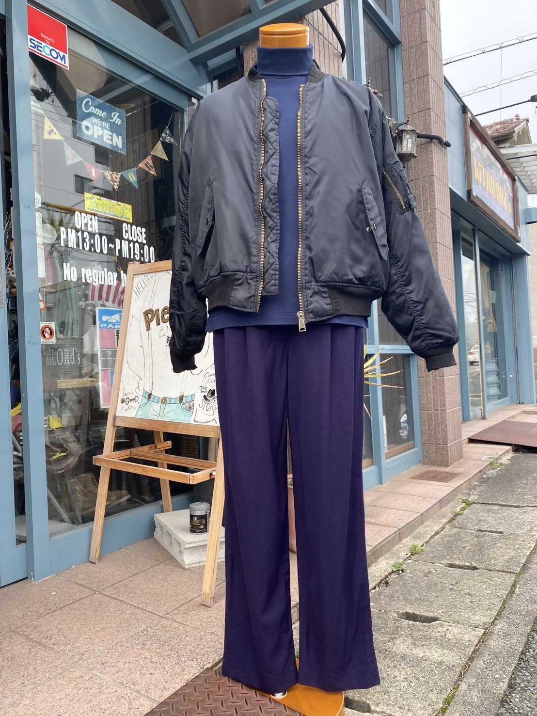 2025.3/12 🌥️ 当時流行ったMA-1とレディースアイテム🇺🇸🕺🏻