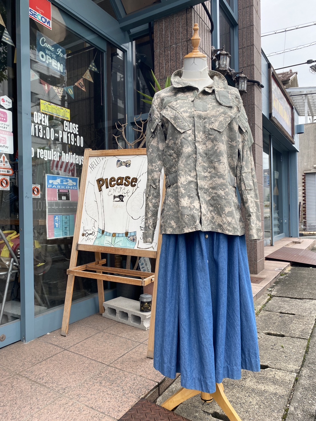 2024.10/4 🌧️☁️ ミリタリーとインディゴ💃🏻