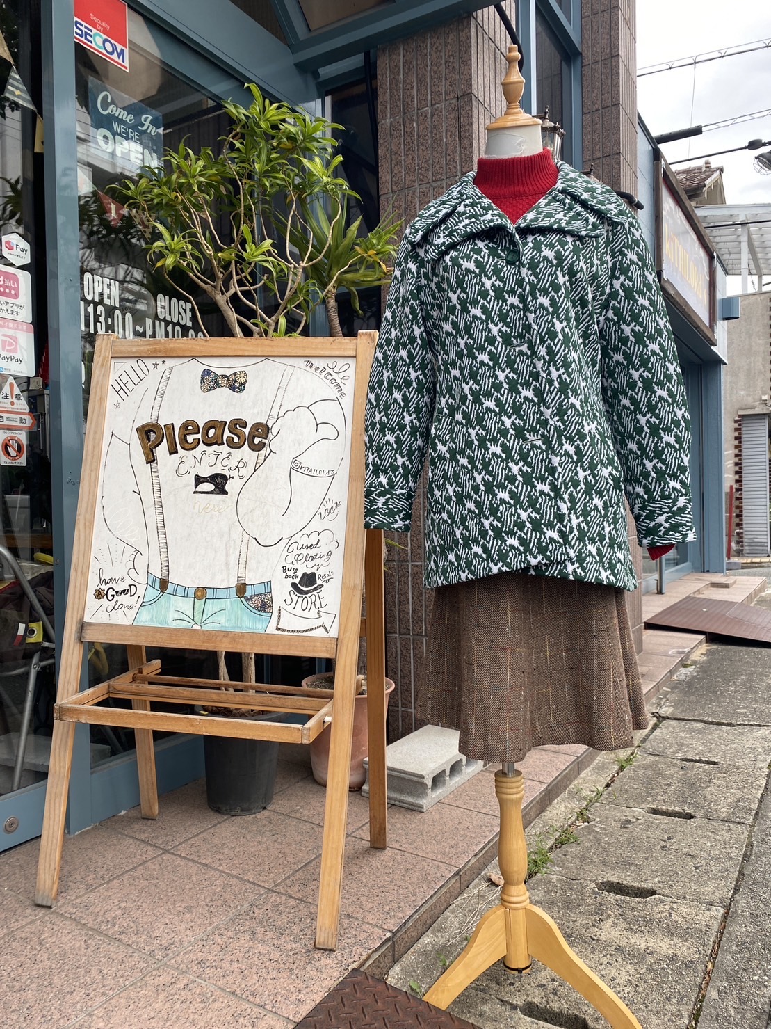 2023.11/12 ☁️ 今年は早めにクリスマスカラーコーデ🎄💃🏻🎄