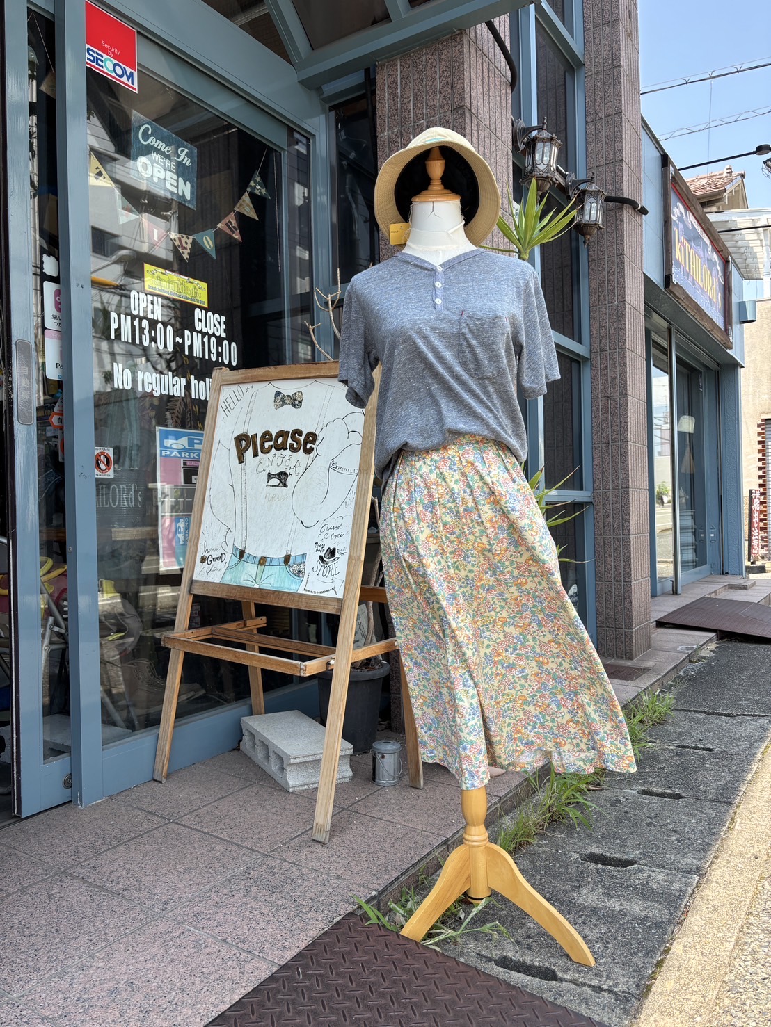 2025.6/30 🌤️ 女性らしい花柄で夏らしくナチュラルに💃🏻