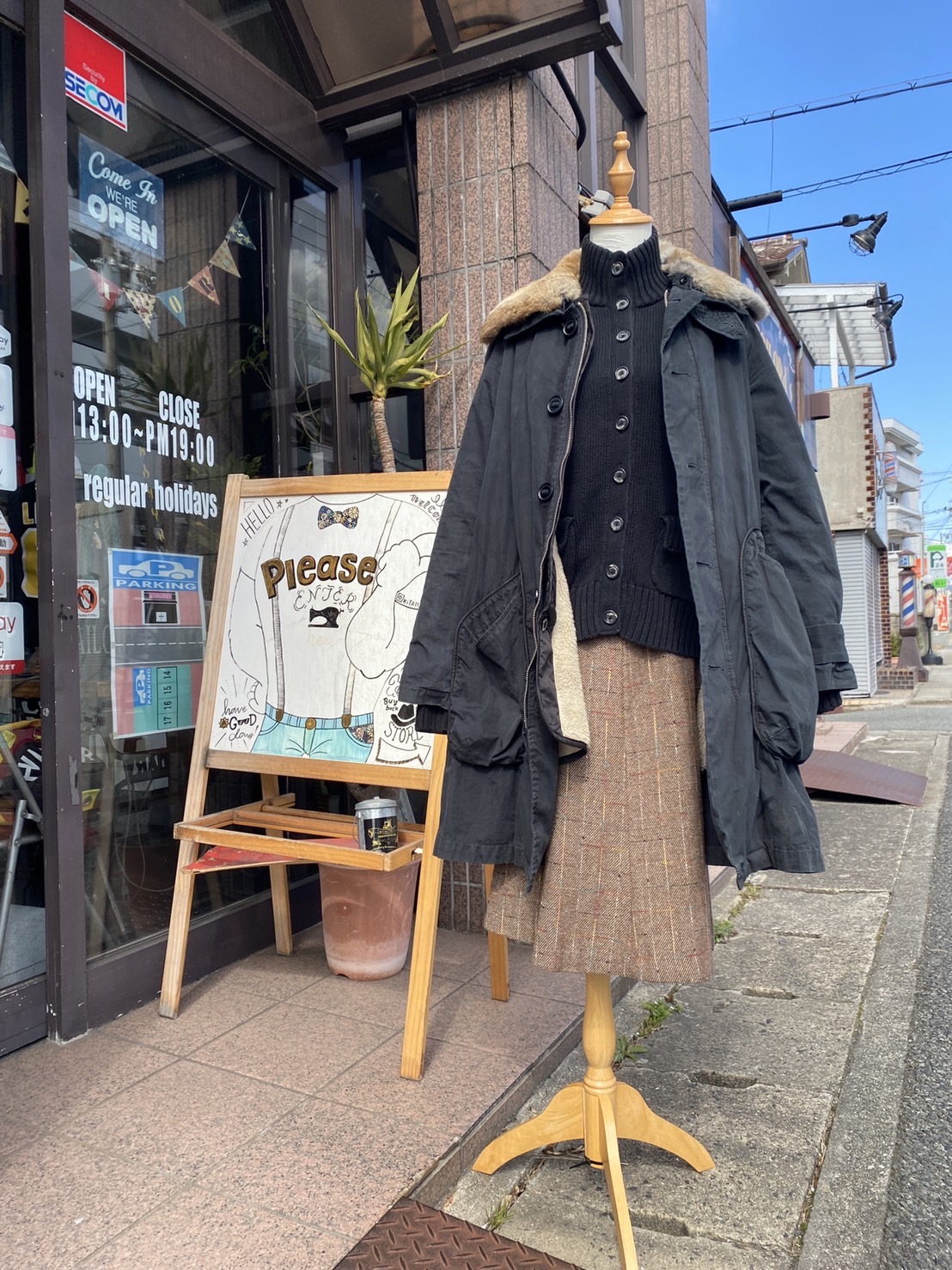 2023.2/21 ⛅️ 冬〜春にも使える万能選手で2カラーコーデ💃🏻
