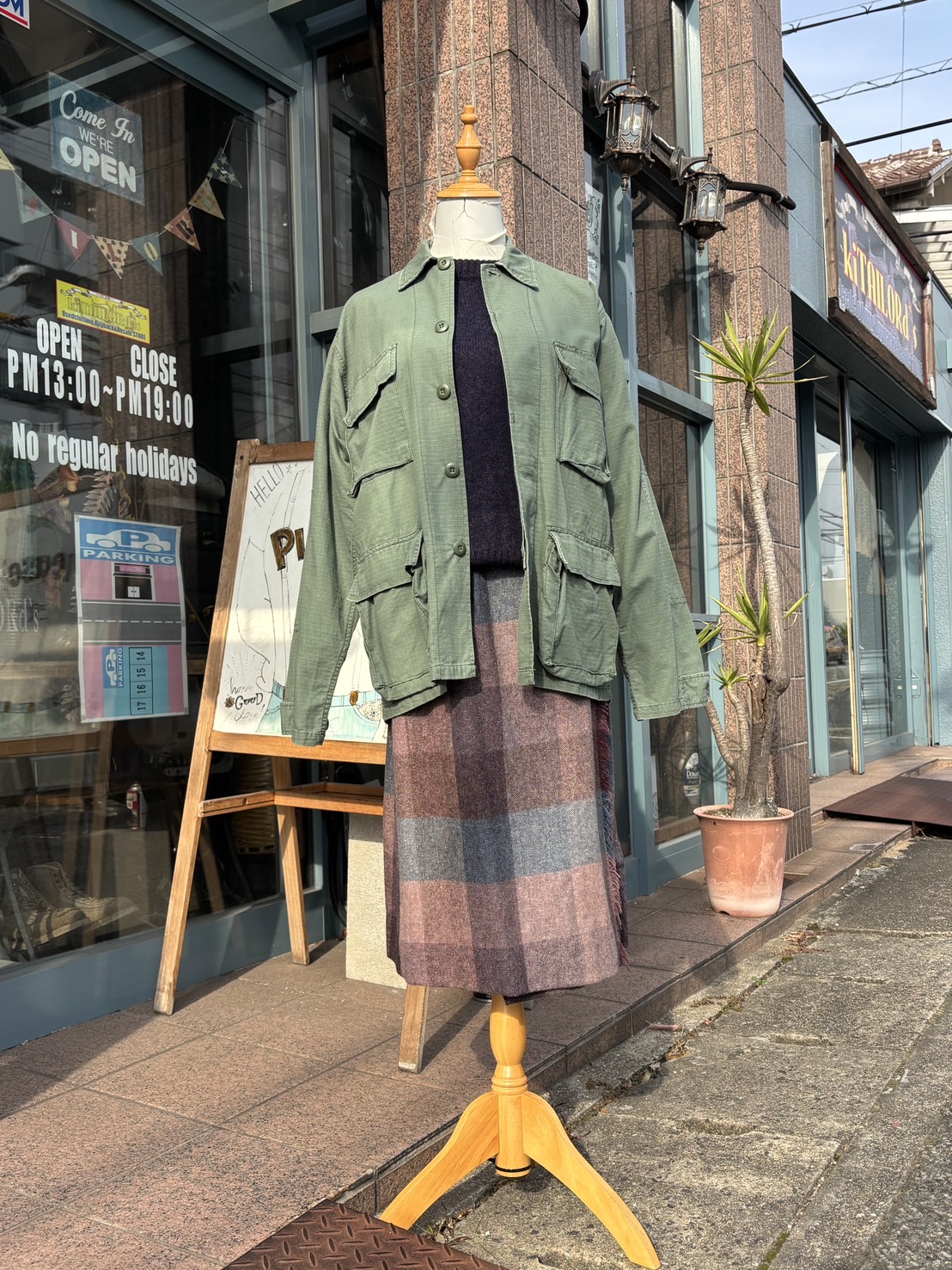 2025.12/1 🌥️ 温かいニットを暖かみカラーで💃🏻