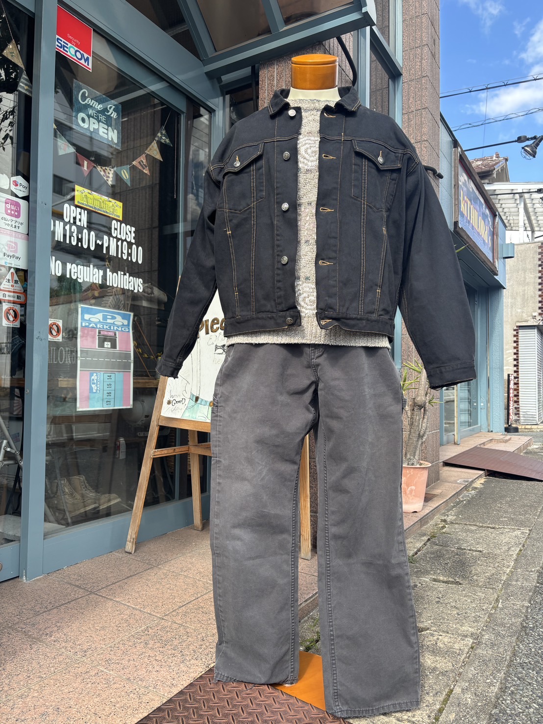 2025.10/31 ☔️ ブラックベースでシルエットも🕺🏻