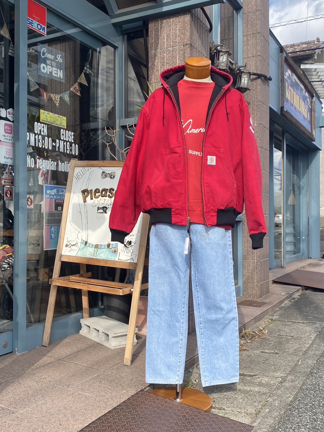 2024.12/17 🌥️ アメカジに外せないレッドカラーで🕺🏻