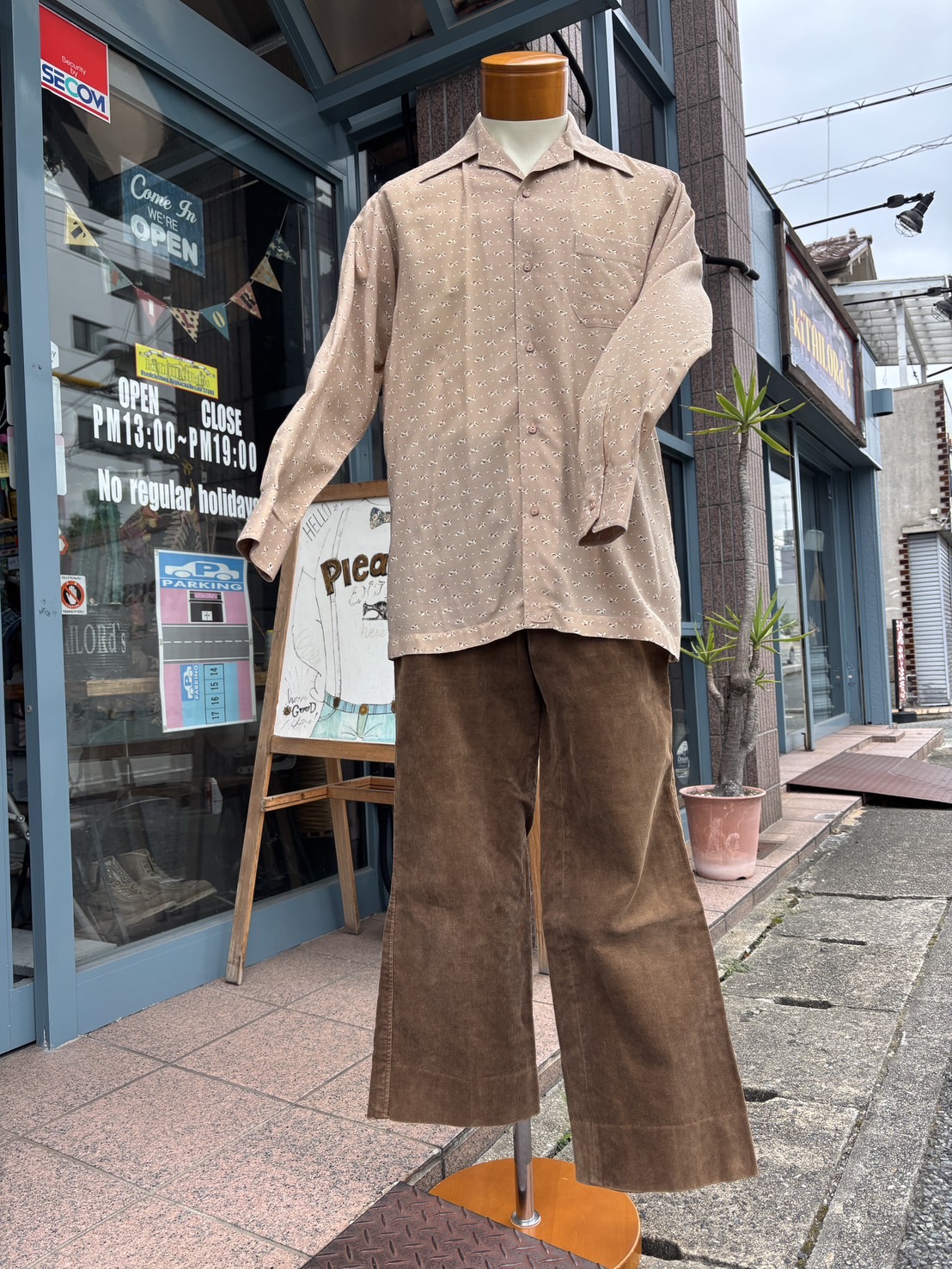 2025.10/21 ☁️ 80年代ブラウンコーデ🍂🕺🏻