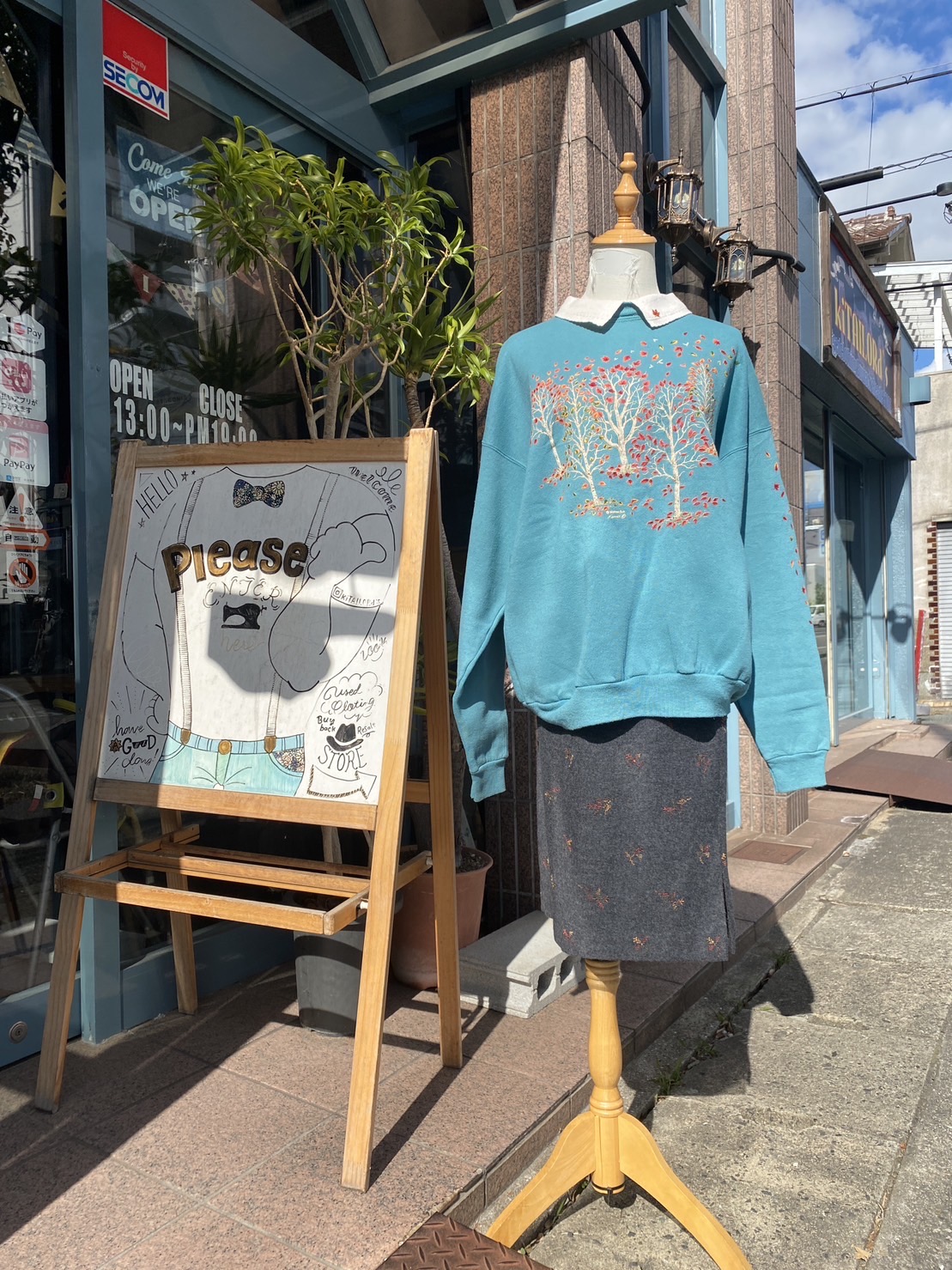 2023.10/30 ⛅️ ファッションだけでも季節感を🍁💃🏻