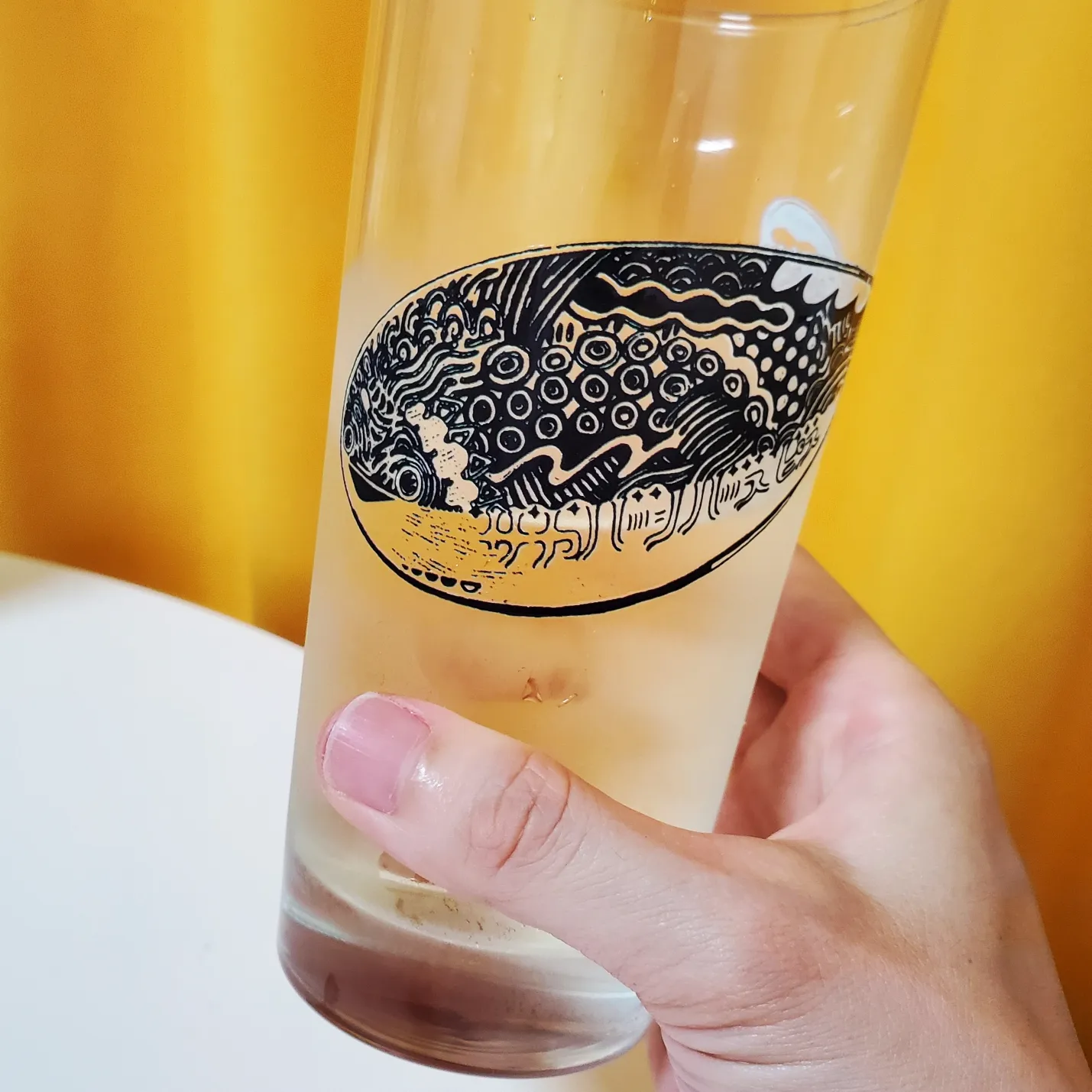 サカバンバスピスグラス