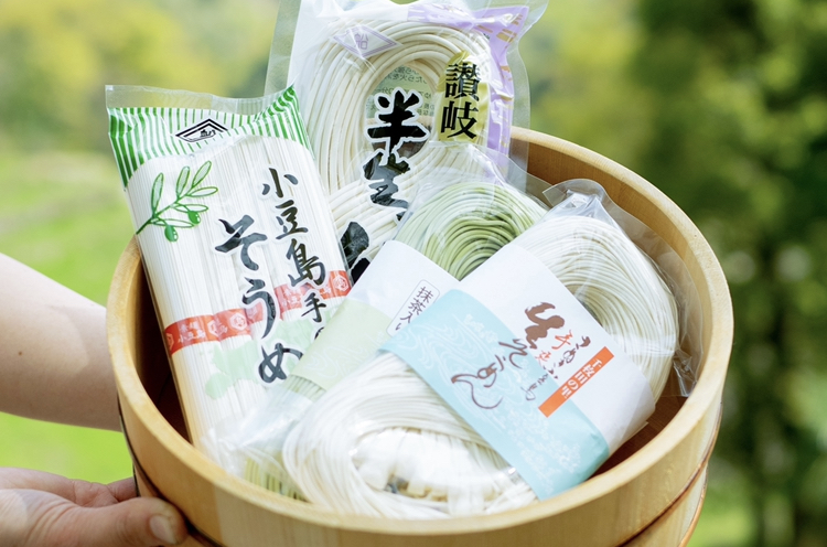 小豆島の棚田「千枚田」を見渡せる中山地区【船波製麺所】さんの… 『船波 手延べそうめん あれこれ』