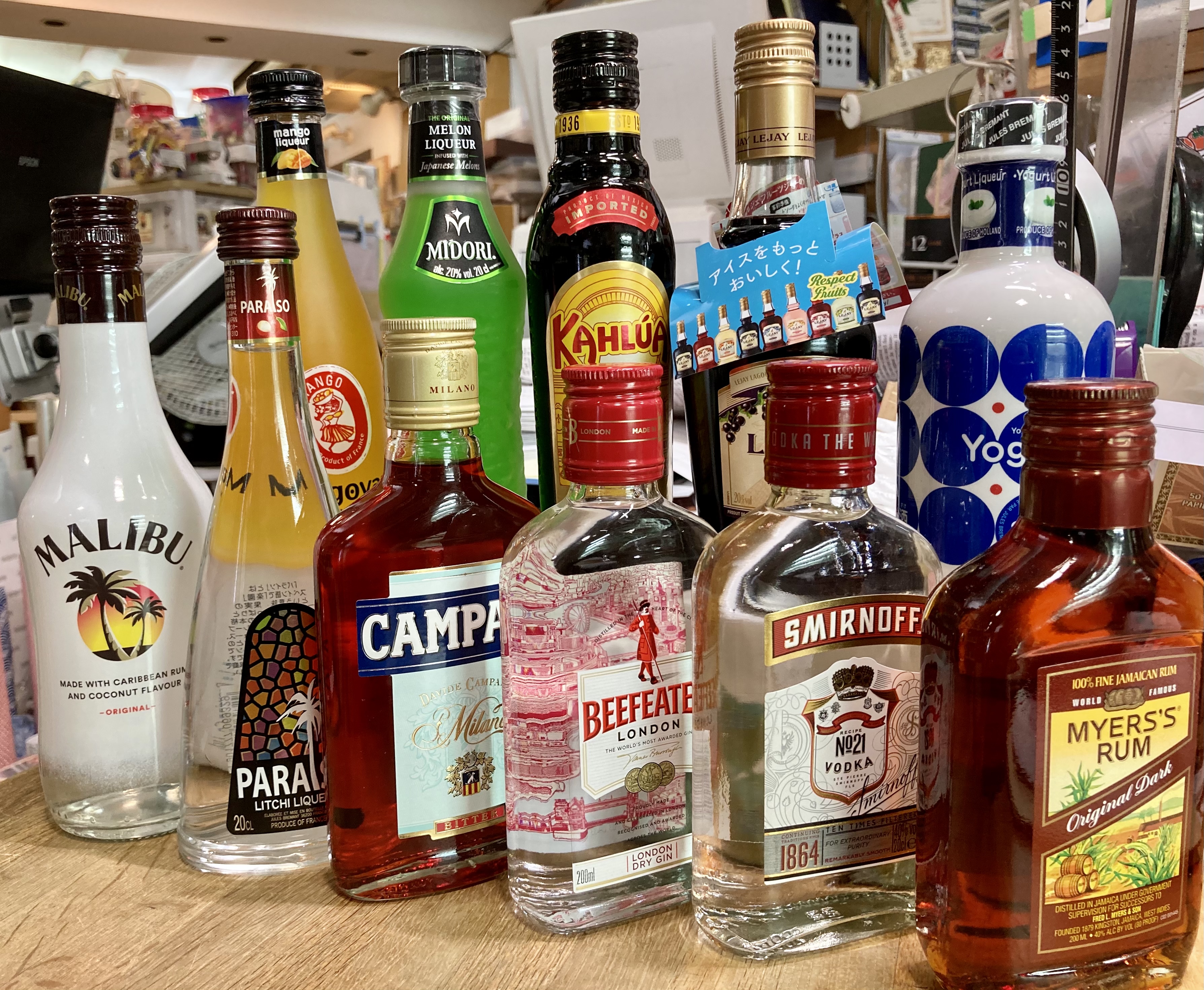 お家で外呑み気分♪ 『王道リキュールあれこれ ミニボトル』