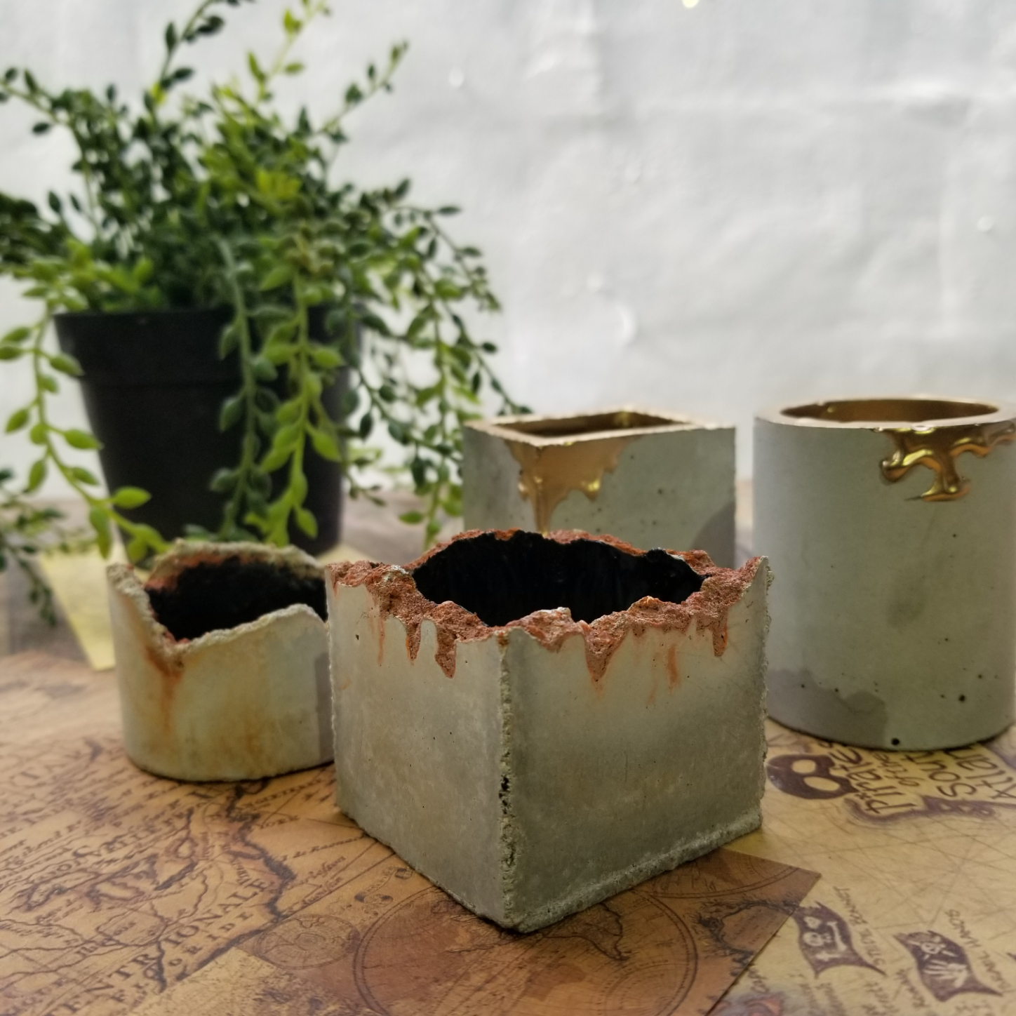 新商品のご紹介♪　小さな植木鉢　オブジェにも