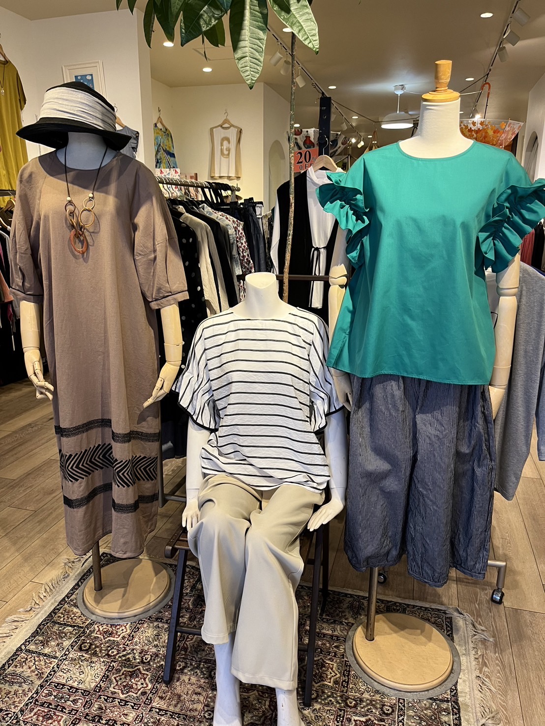 夏服SALE & バック、シューズ新作展
