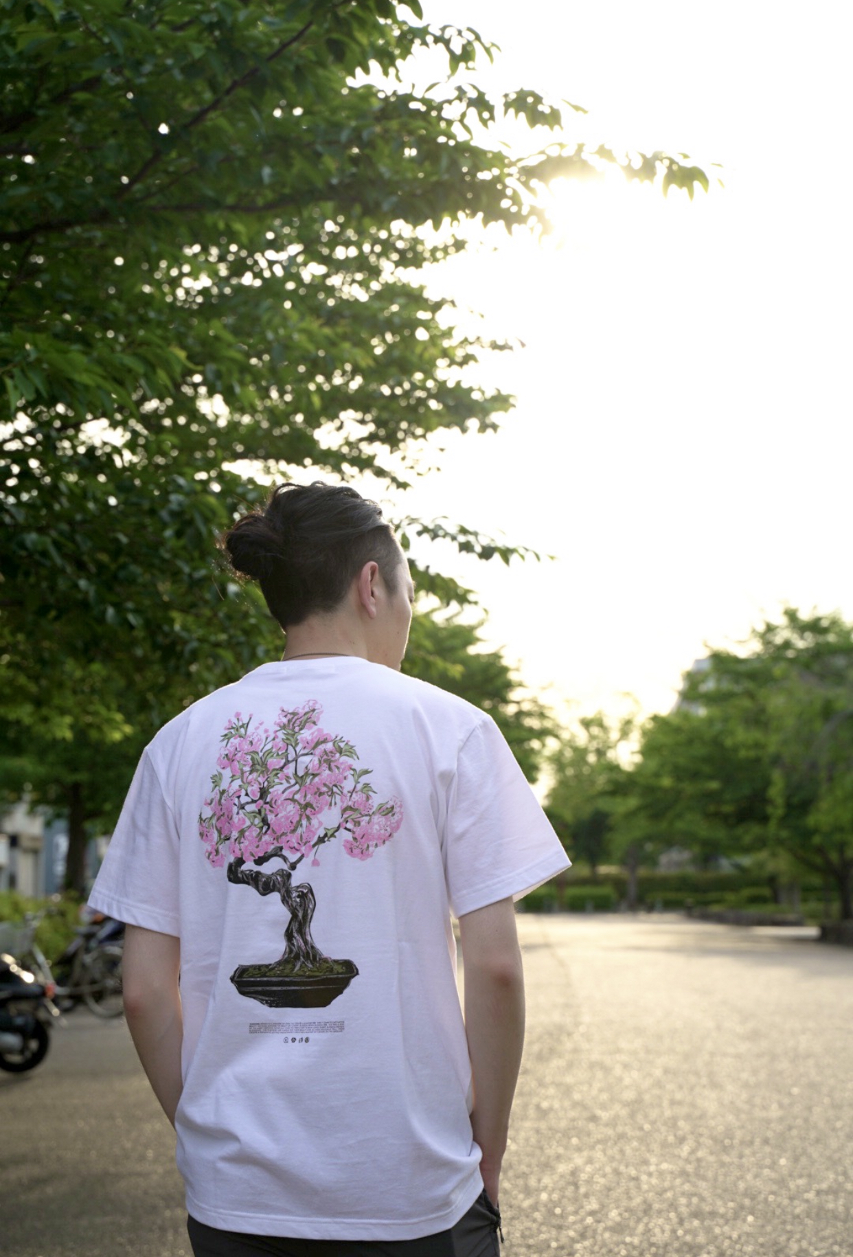 盆栽「桜 」プリントTシャツ