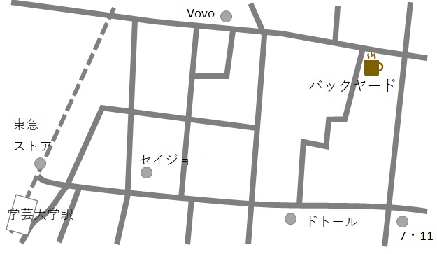 秋冬のレマンビジューのブローチとイヤリング、そしてネックレス  学芸大学のカフェギャラリーにて