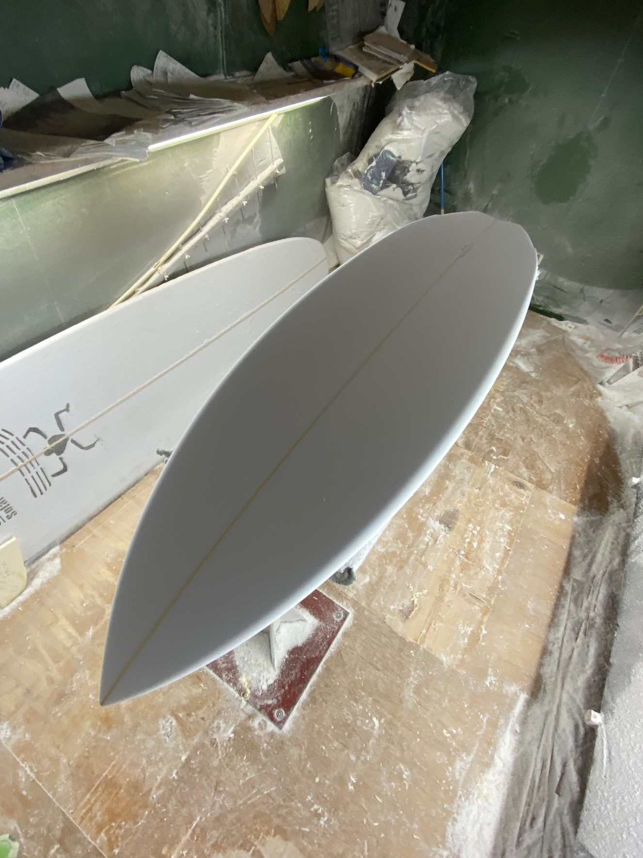 TOSHI SHAPE HAND MADE 100%