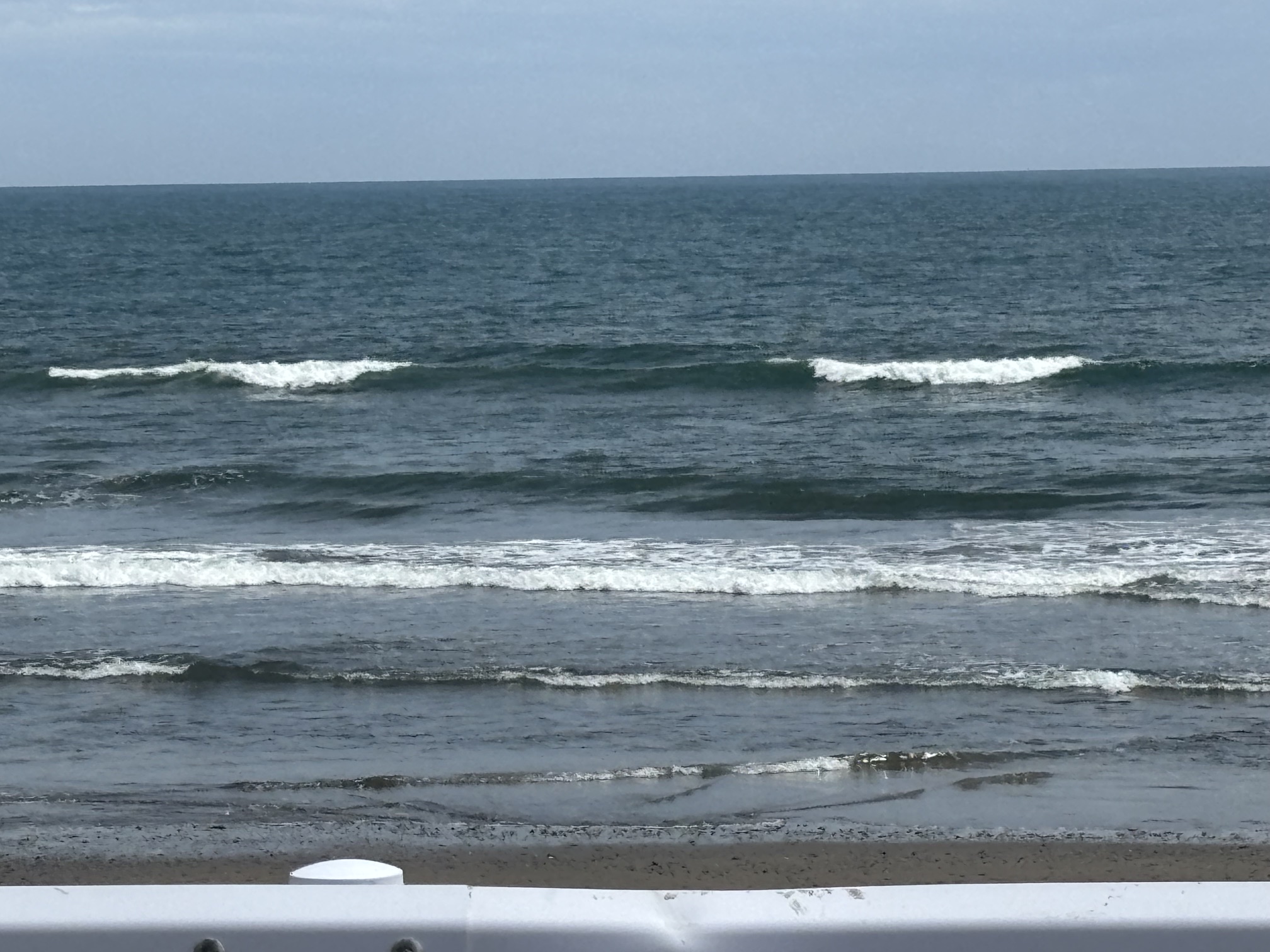 片浜の波情報