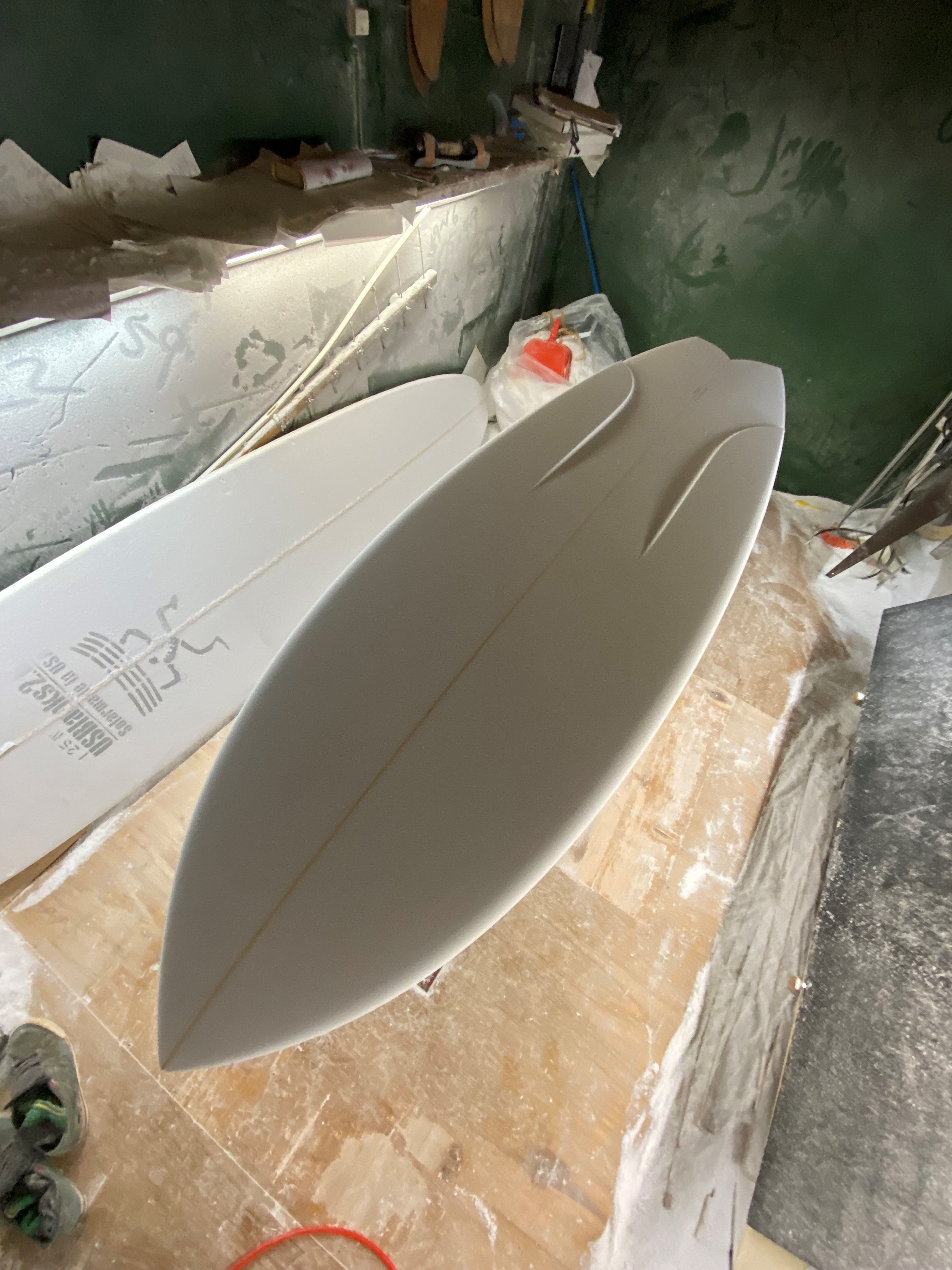 TOSHI SHAPE HAND MADE 100%