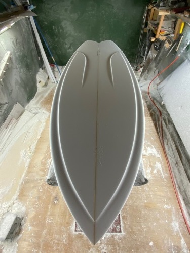 HYDRO EDGE Retro Twin Fin EDGE 5‘9“