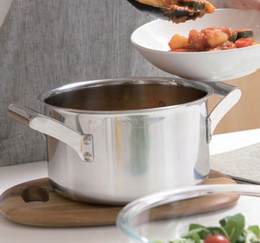 IH対応調理器具の魅力とは?失敗しない選び方とガス用との違いを解説