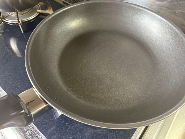 フライパンでできる簡単レシピ3選 ~手軽に作れる料理を紹介~