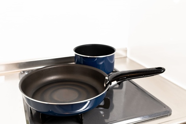 一人暮らしのフライパンのサイズは何cmがベスト？　～メーカーが教える失敗しない選び方～