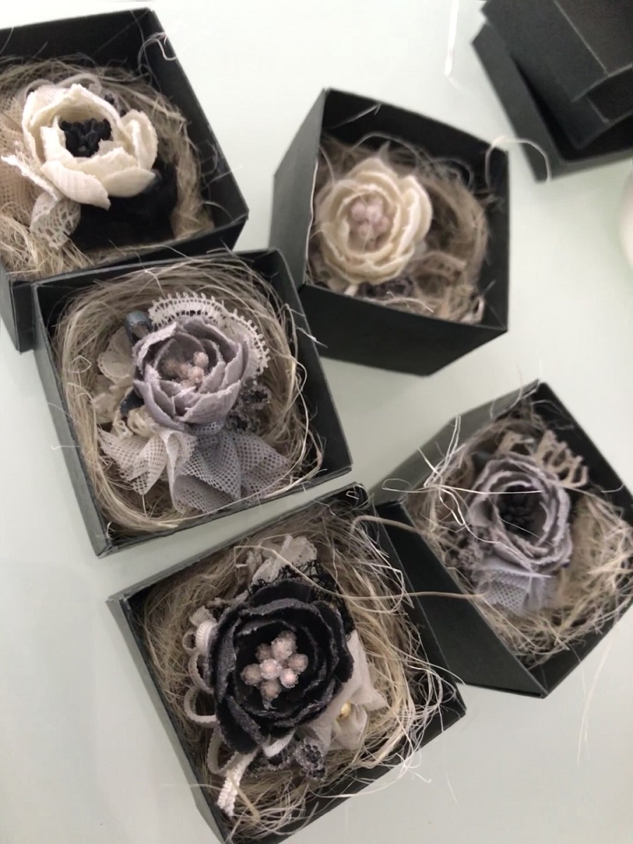 週末のお休みのことと、布花製作。