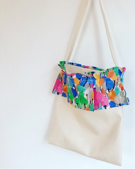 人気柄チューリップ🌷バッグ