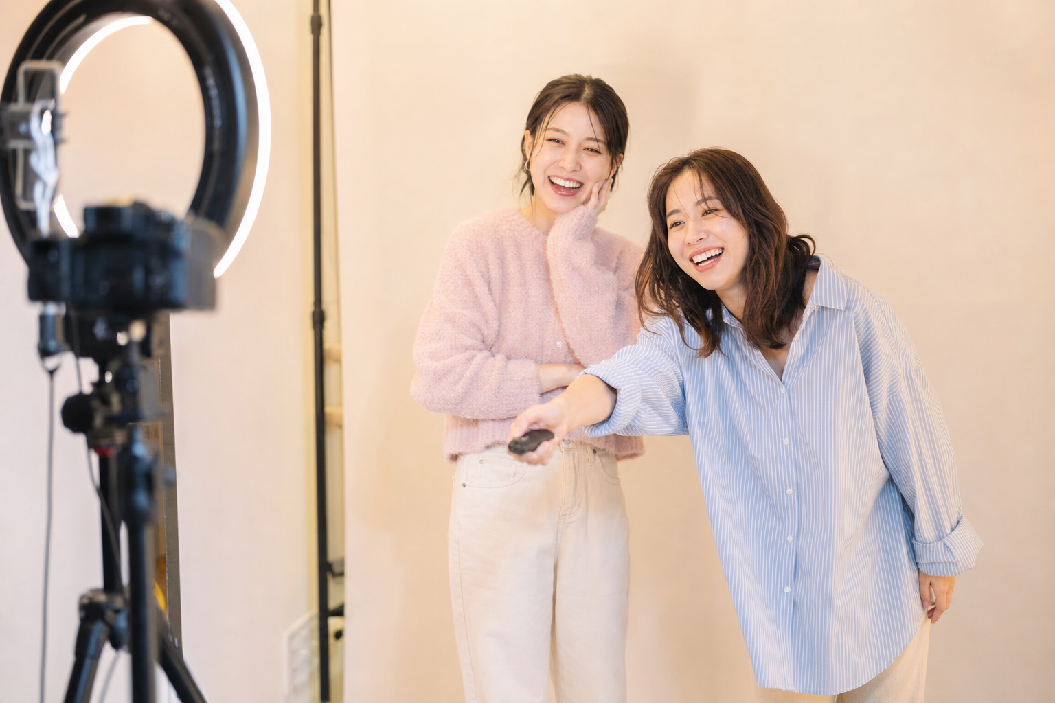 セルフ写真館で自然な写真を撮る5つのコツ|初めてでも楽しめるSTUDIO sELF