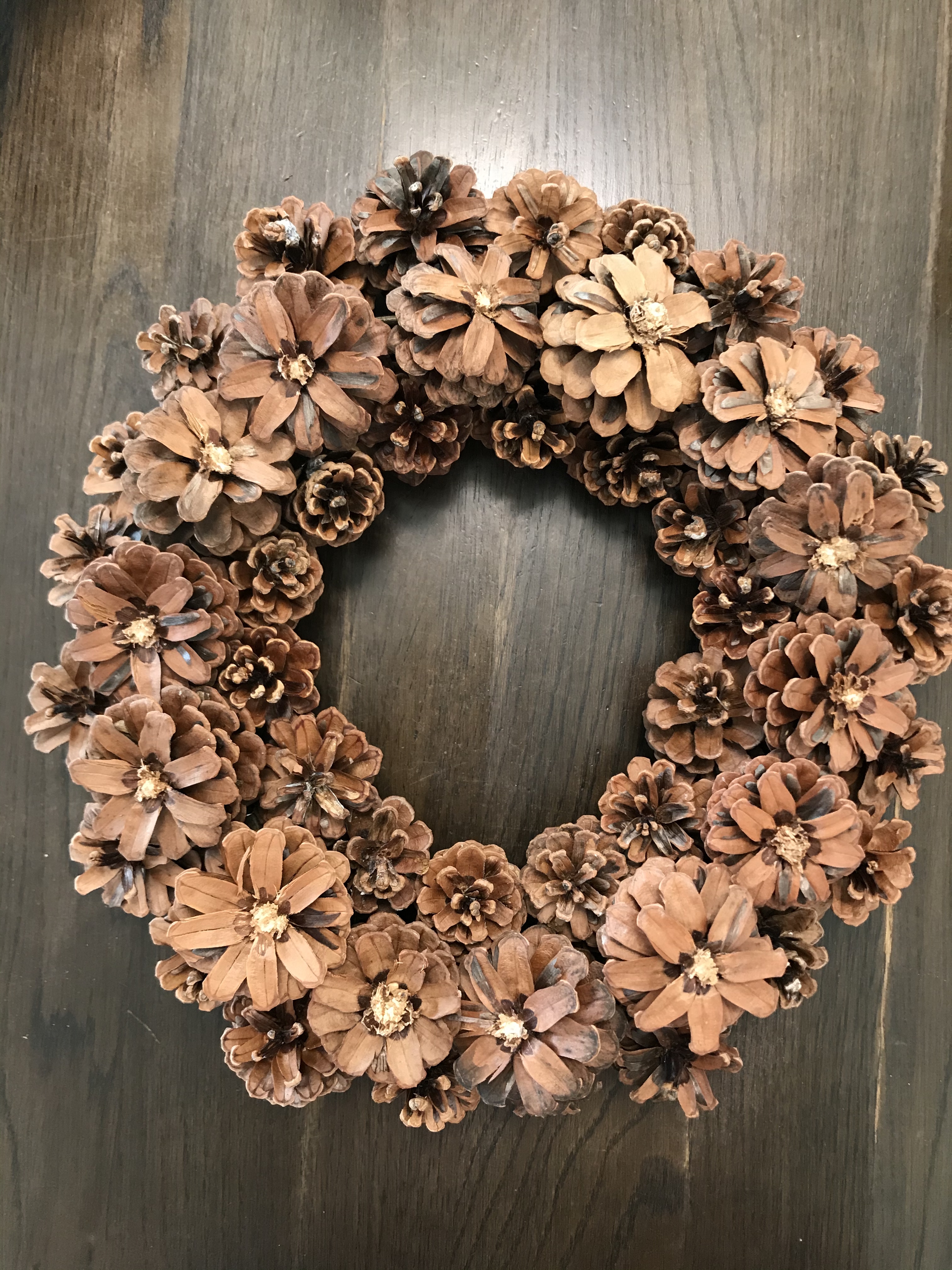 今頃リースが出来上がりました