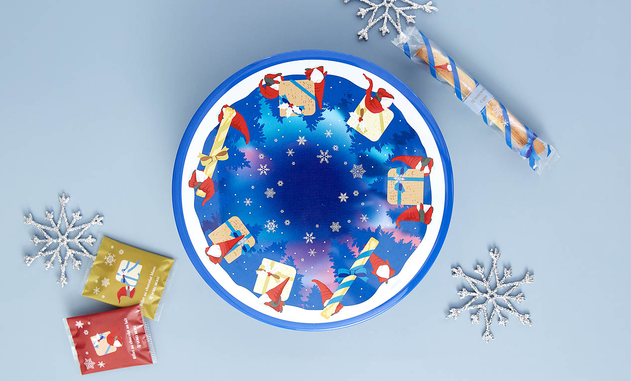 スウェーデンの妖精“トムテ”が彩る限定ギフトヨックモック「クリスマス コレクション2025」登場!