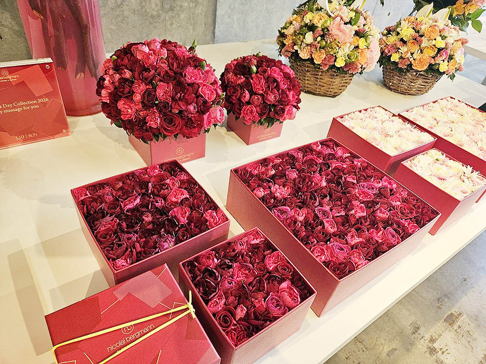 ニコライ バーグマンのフラッグシップストアで開催された 母の日 限定コレクション の発表会