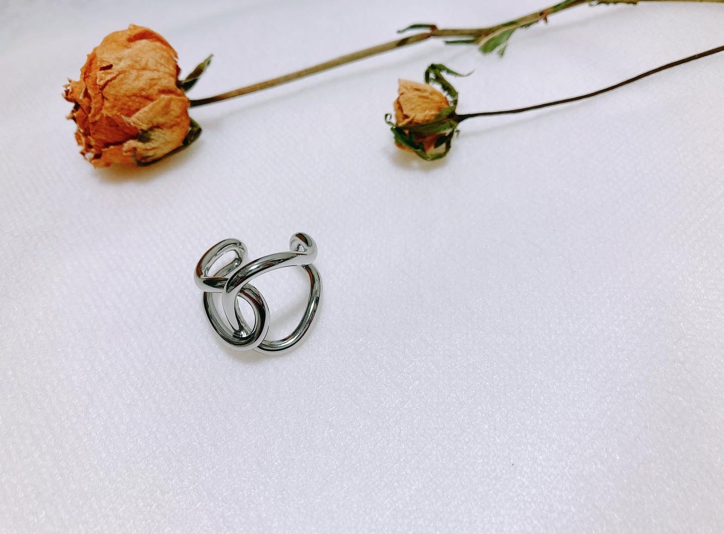 ❷【おすすめ◎万能お洒落リング】