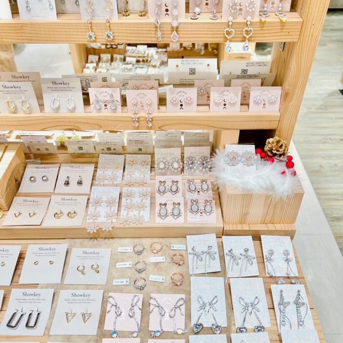 ♥ 出店情報♥　（全国17店舗出店中）