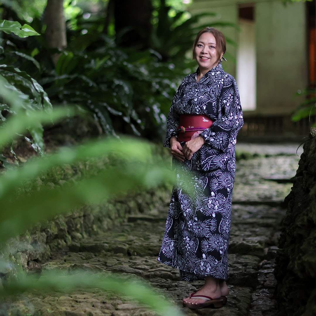 さわふじ柄の浴衣（反物）の再販を開始しました。