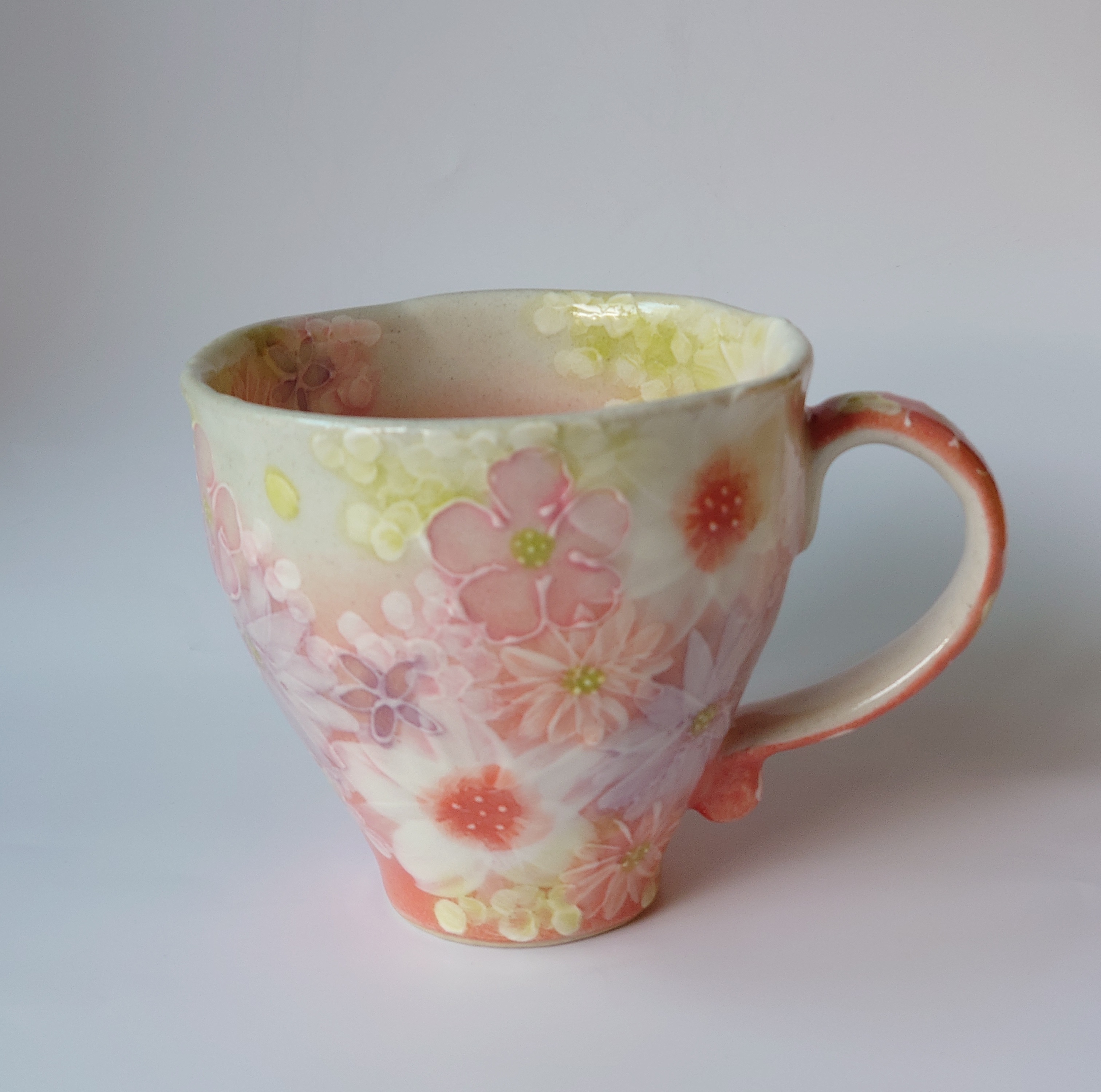 工房ゆずりは紅彩花間取カップ入荷しました！ふくふく碗も入荷しました掲載します！