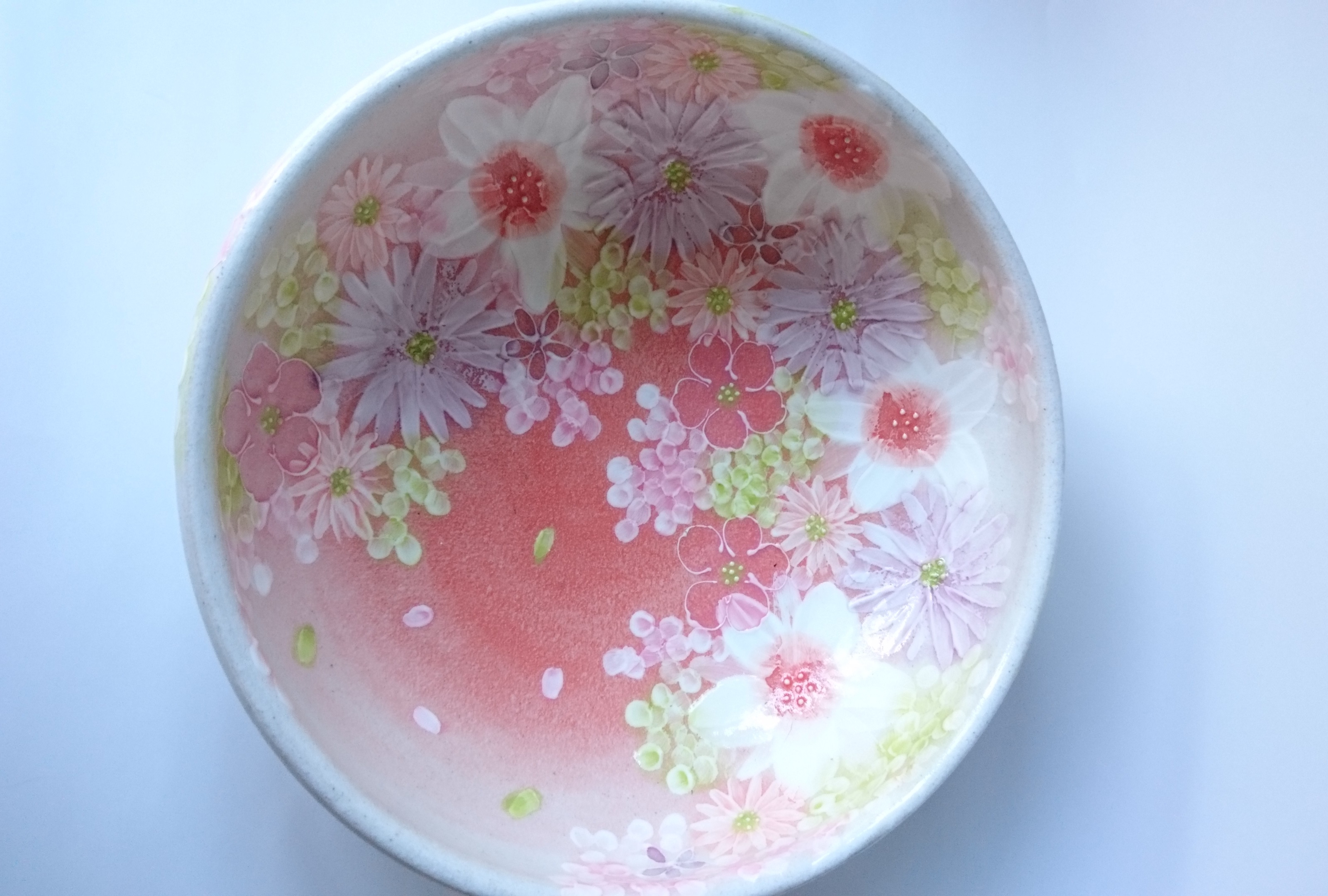 工房ゆずりは預け鉢初入荷！！　お料理大好きなお母様の母の日の贈り物におすすめ　とっても素敵です！！