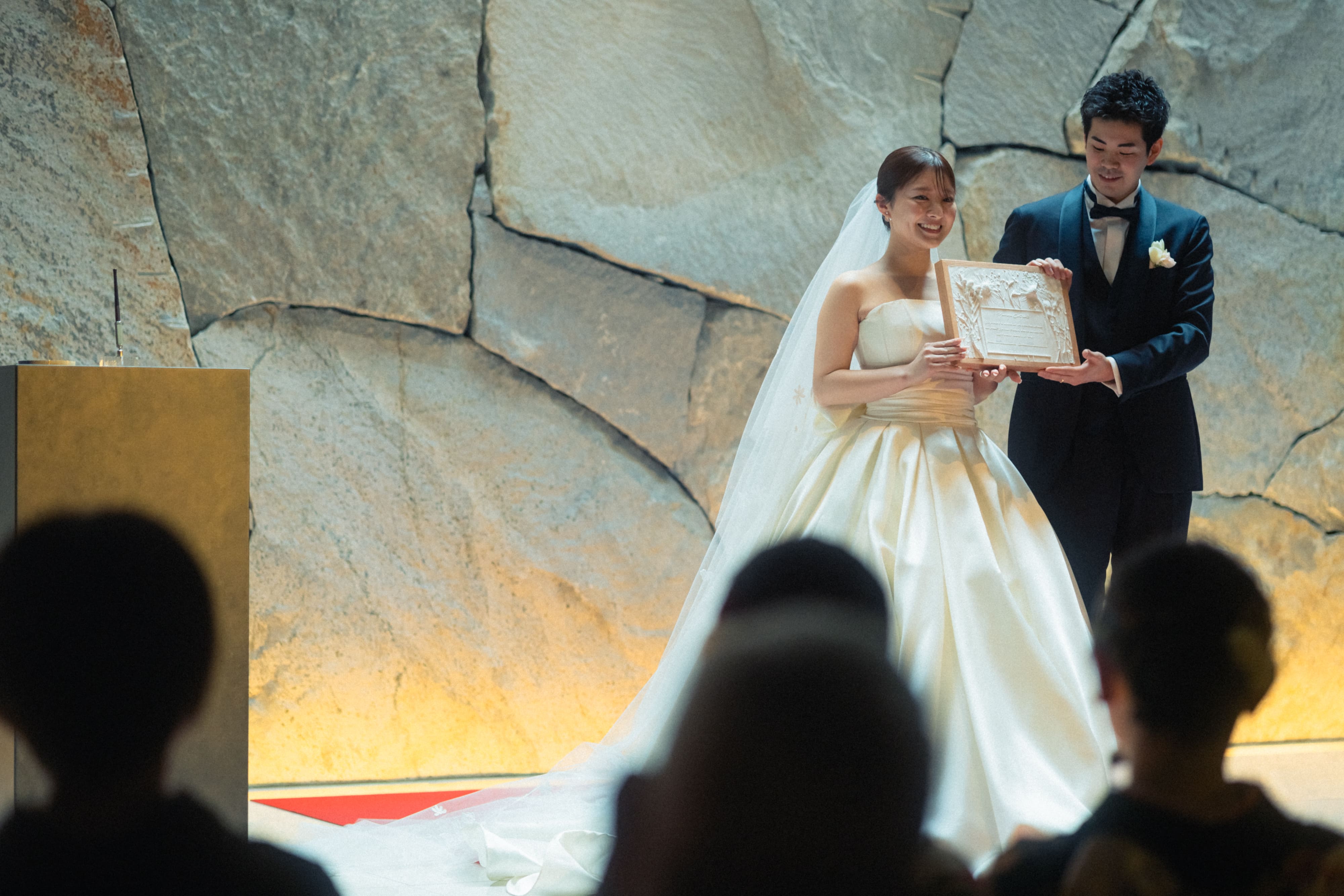 式のコンセプトに寄り添う結婚証明書