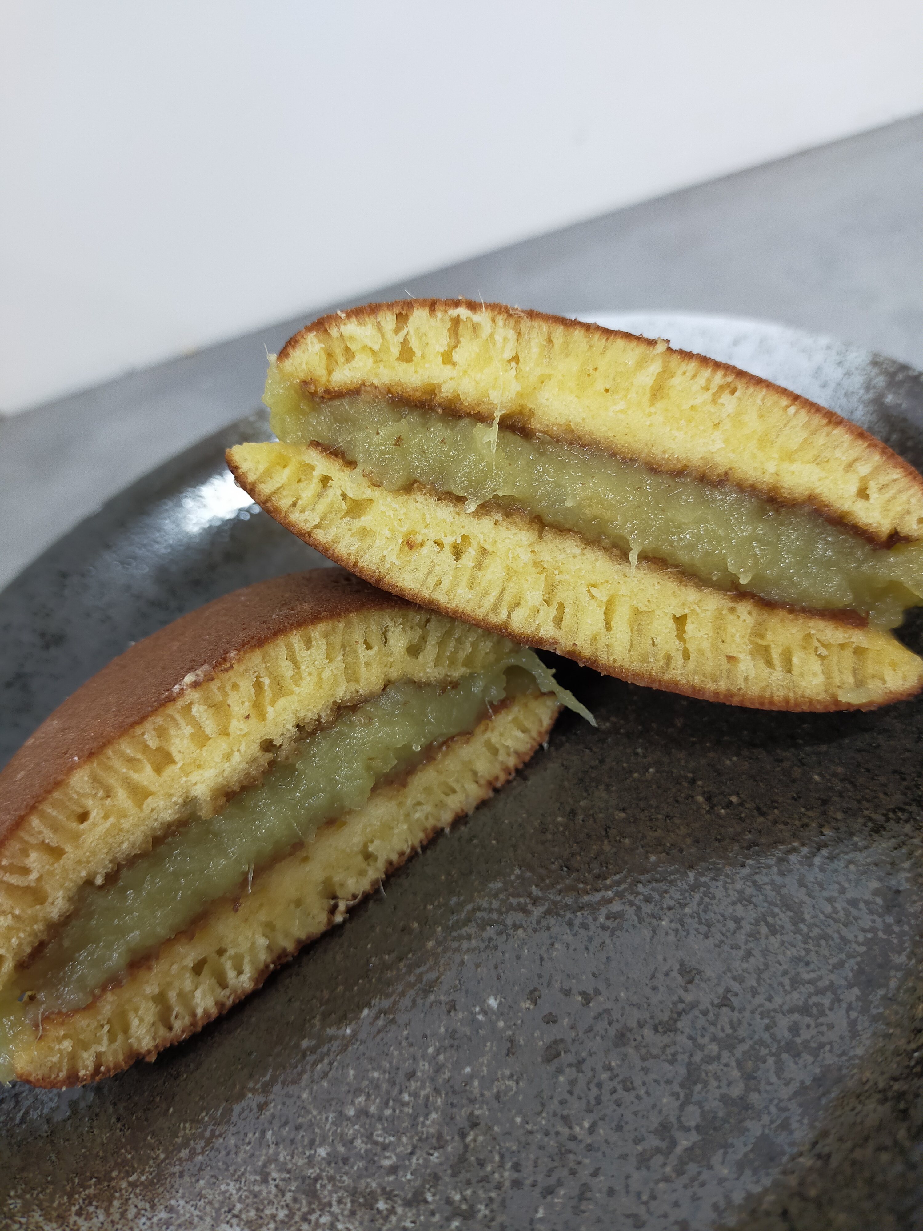 【新商品開発記④】鹿児島を代表するスイーツを作りたくて　～いもどら＆クリームいもどら～