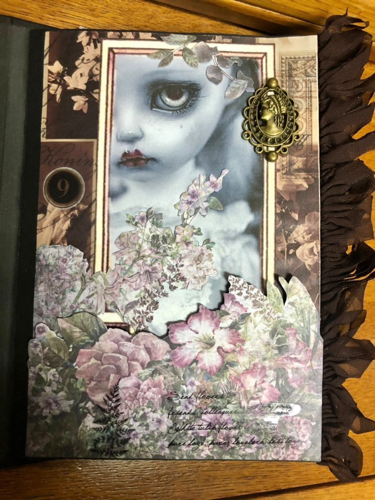 お客様作品のご紹介です♡貴婦人チャーム
