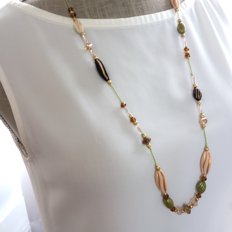 ネックレスは長さで印象が変わる #3~Opera(オペラ)/約70cm~80cm