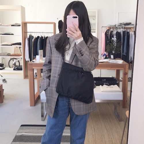 Graphpaper ナイロンサコッシュ