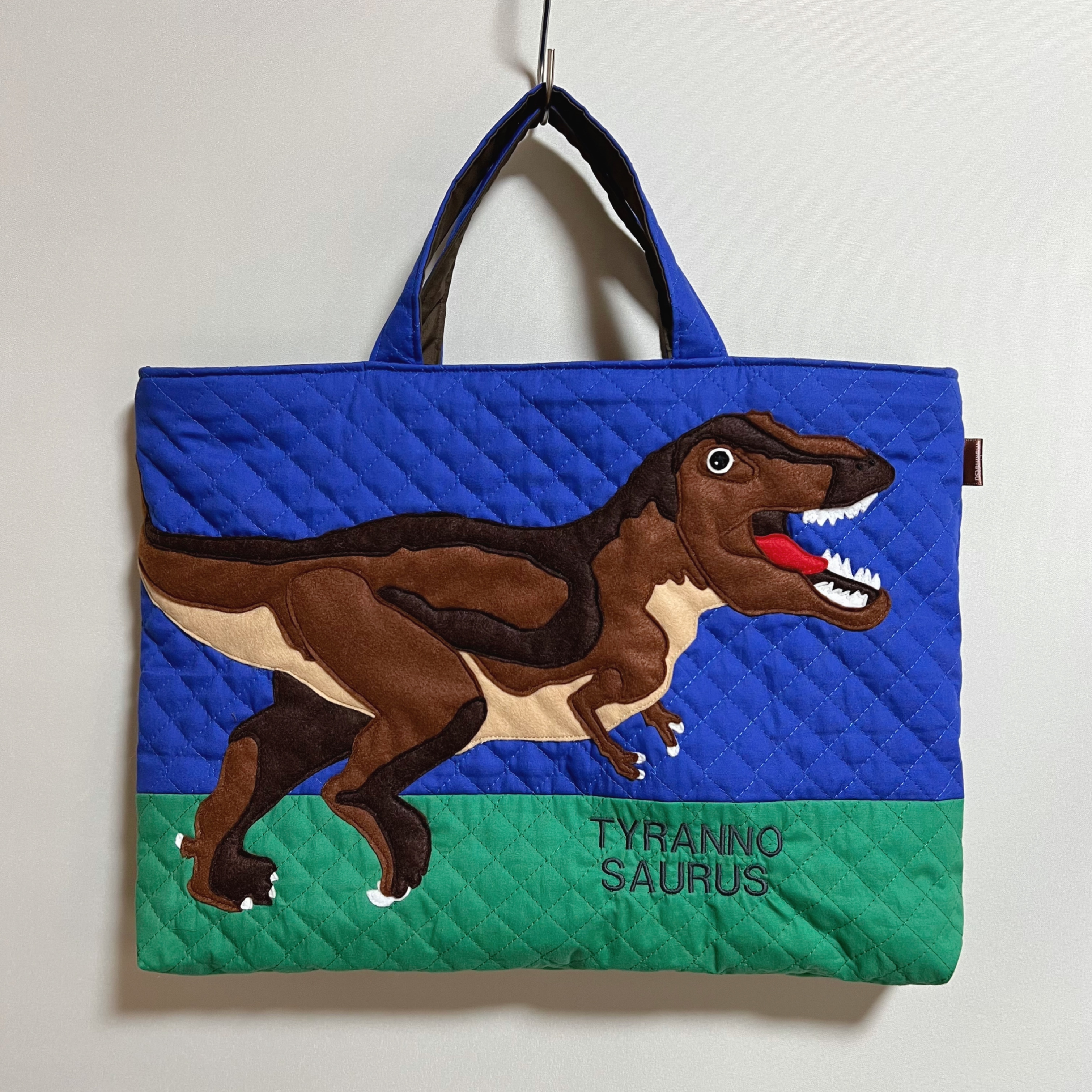 期間限定販売☆恐竜のバッグ