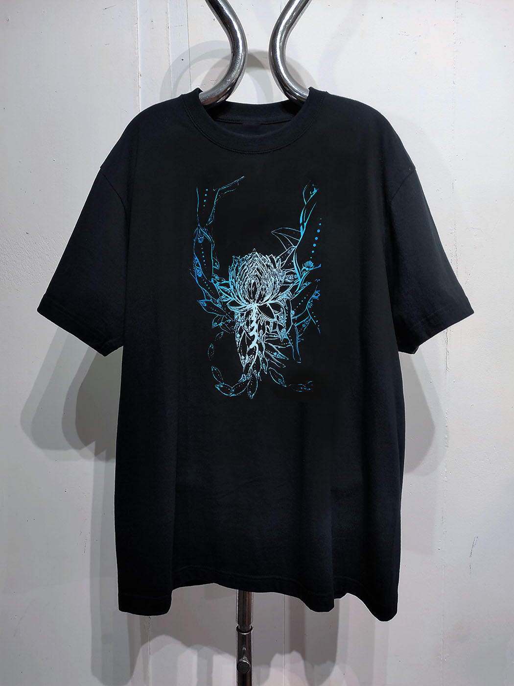 Lotus-Flash Back-Tee リリース