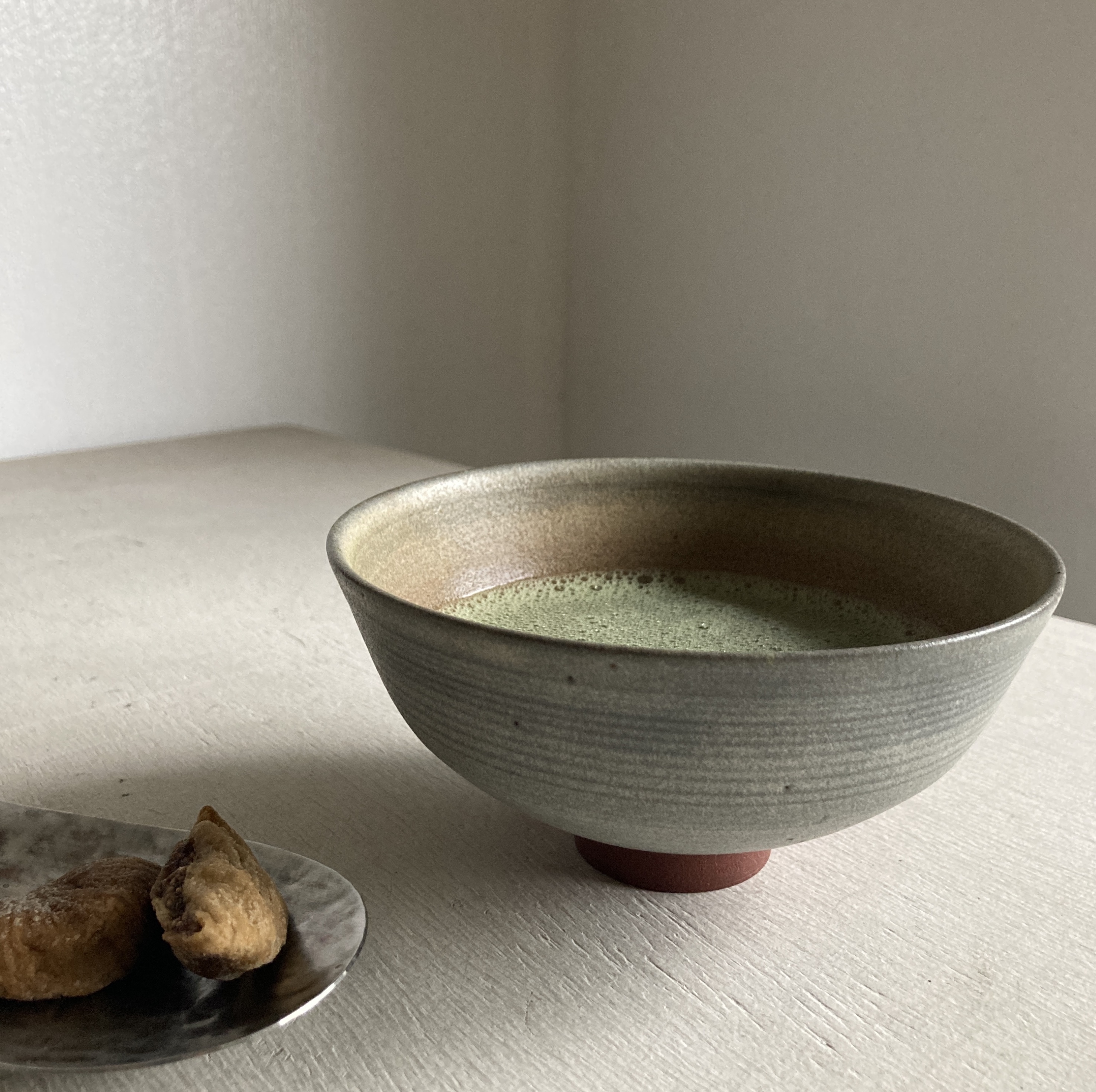 ● マノンさんの器 ／ 次期入荷予定等　お知らせ2つ