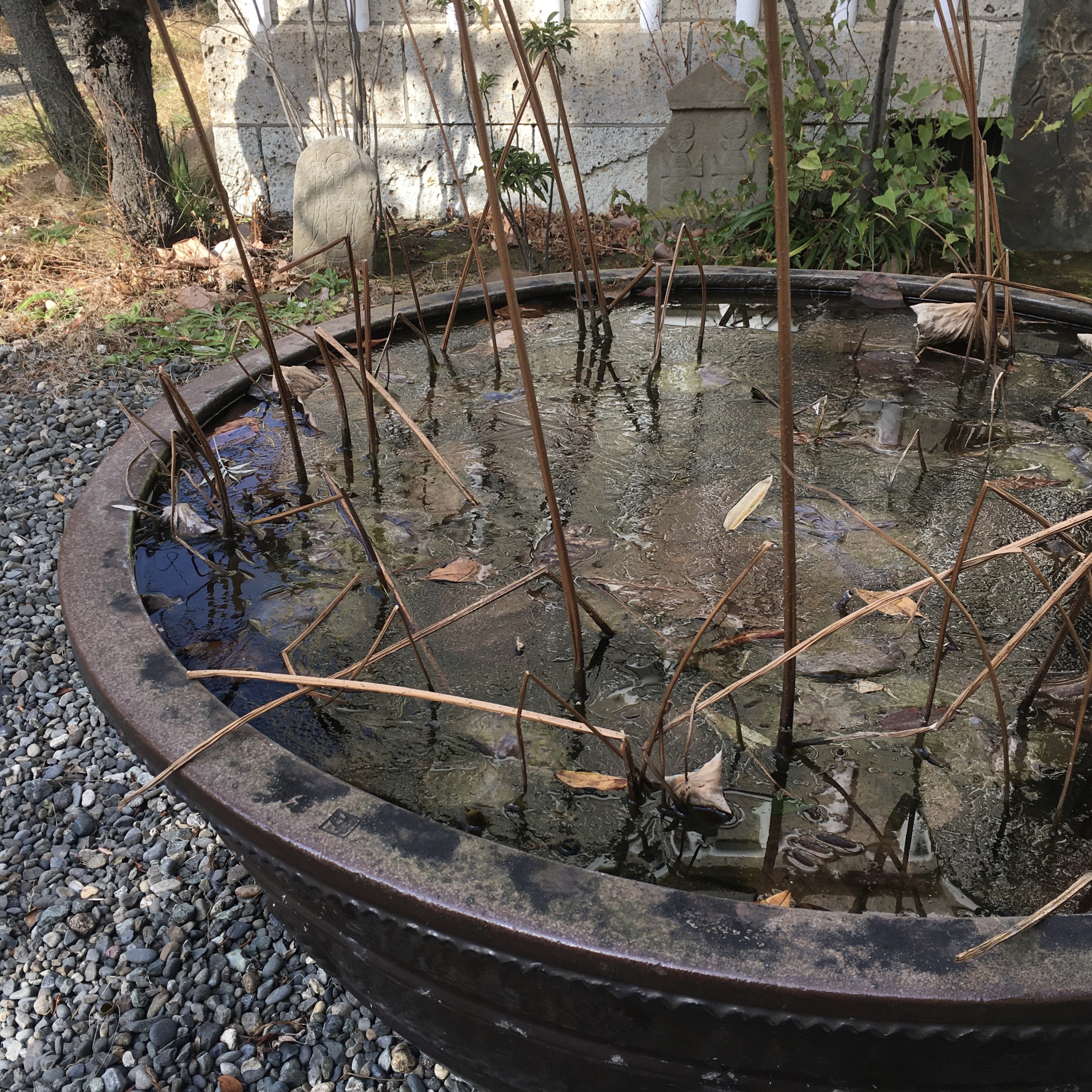 □ 祈りの造形 展へ