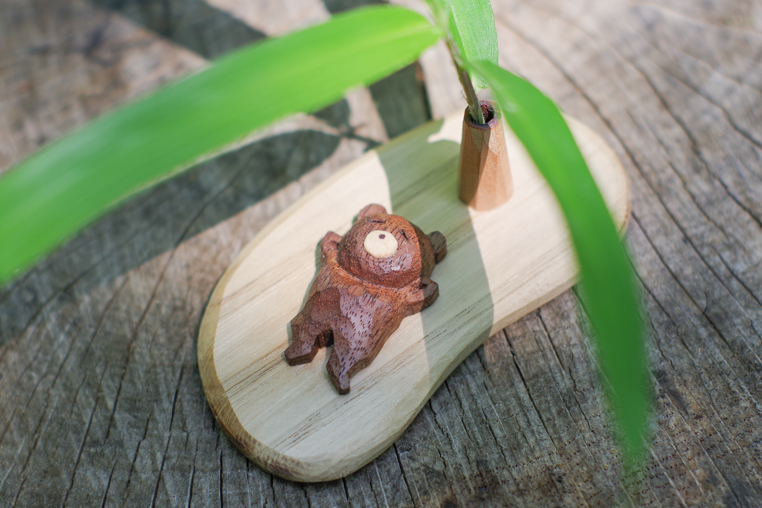 erakko「木陰がほしいタイニークマ」発売