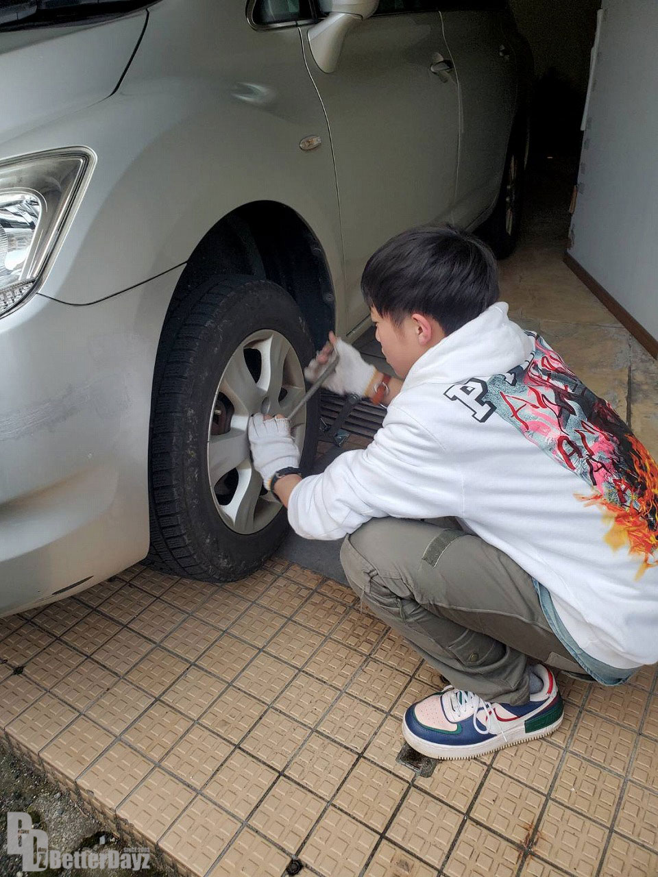 少しでも楽しょー思て。ｧ,､'`. (*ﾉ∀`)ﾉﾞ))ｱﾋｬﾋｬ