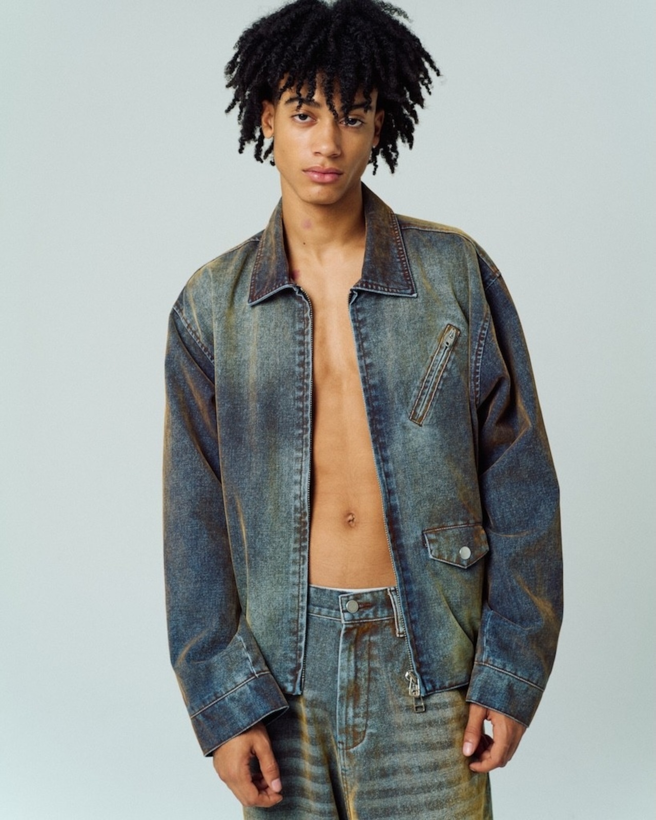 明日再入荷予定！